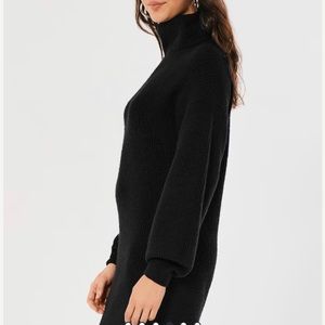 Hollister XS TURTLENECK SWEATER DRESS